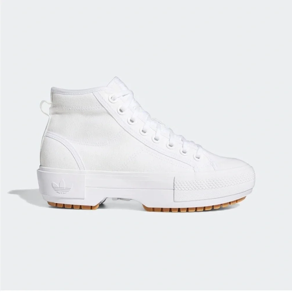 Adidas Nizza Trek in White 7.5 - Picture 7 of 9